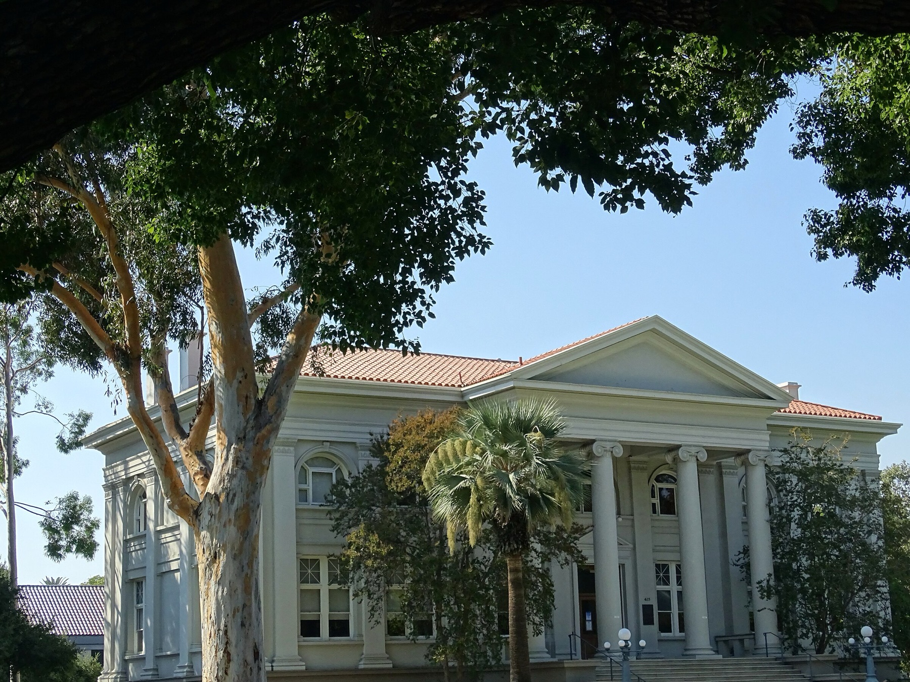 Pomona College campus